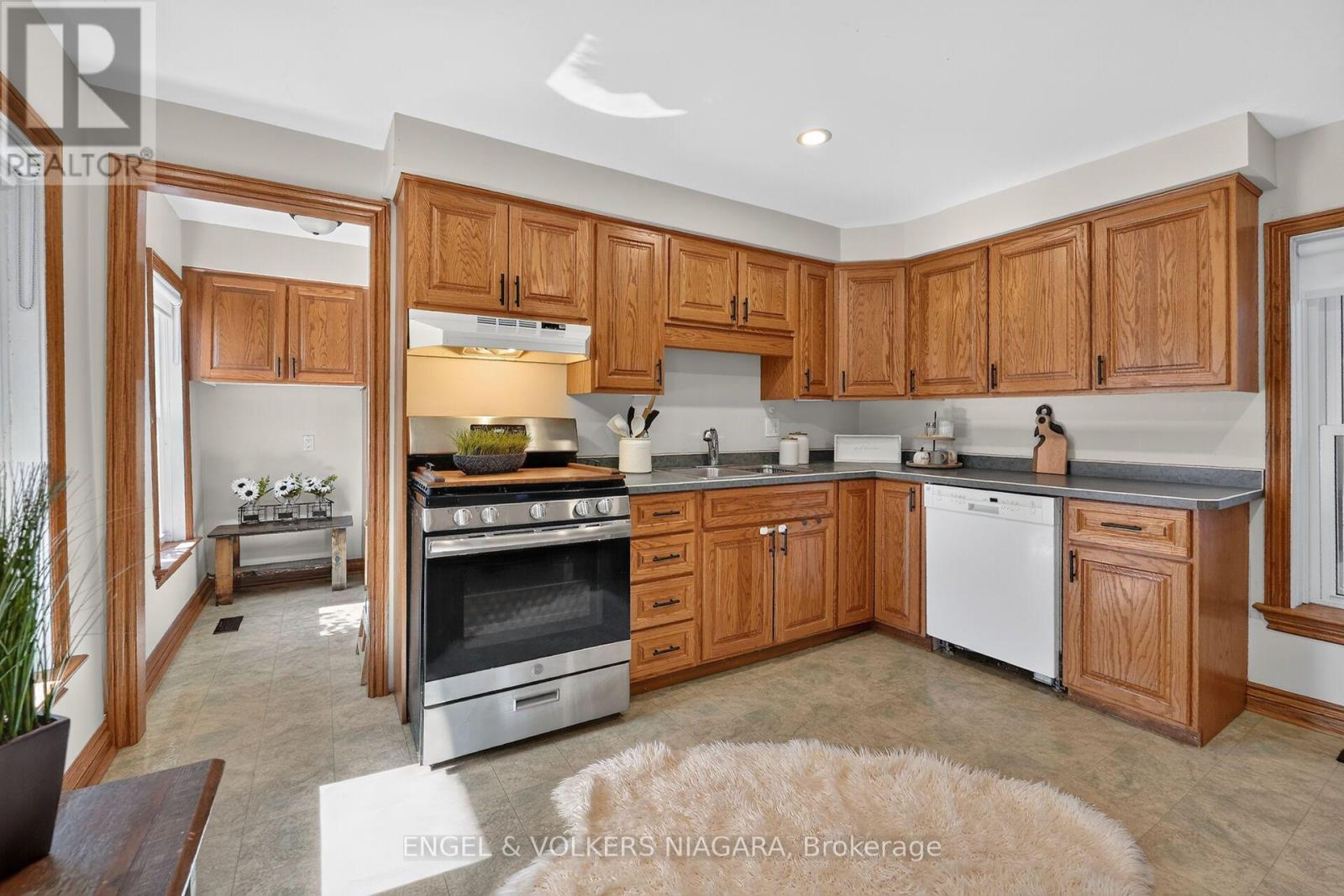 13 FREDERICK AVENUE - 14