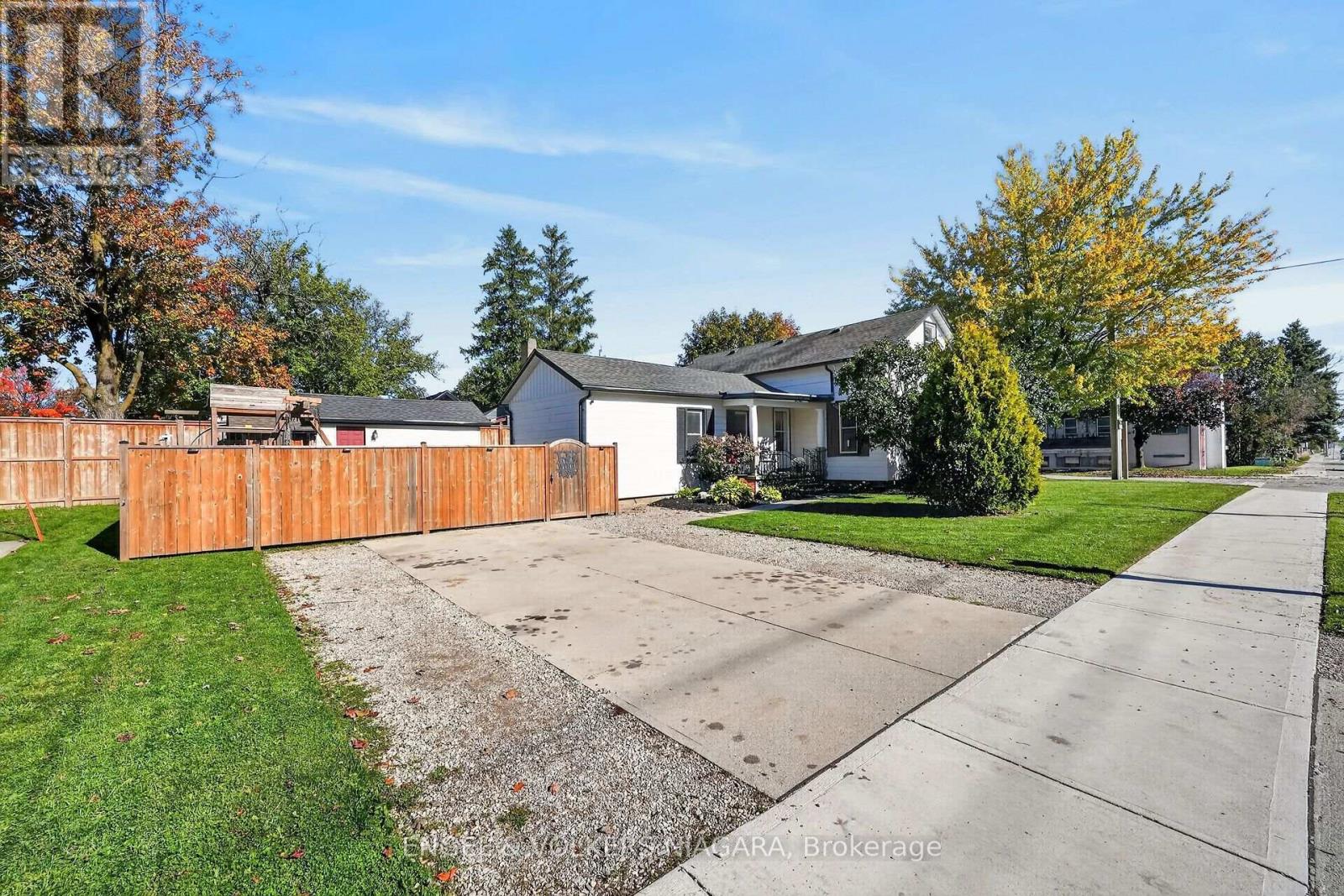 13 FREDERICK AVENUE - 42