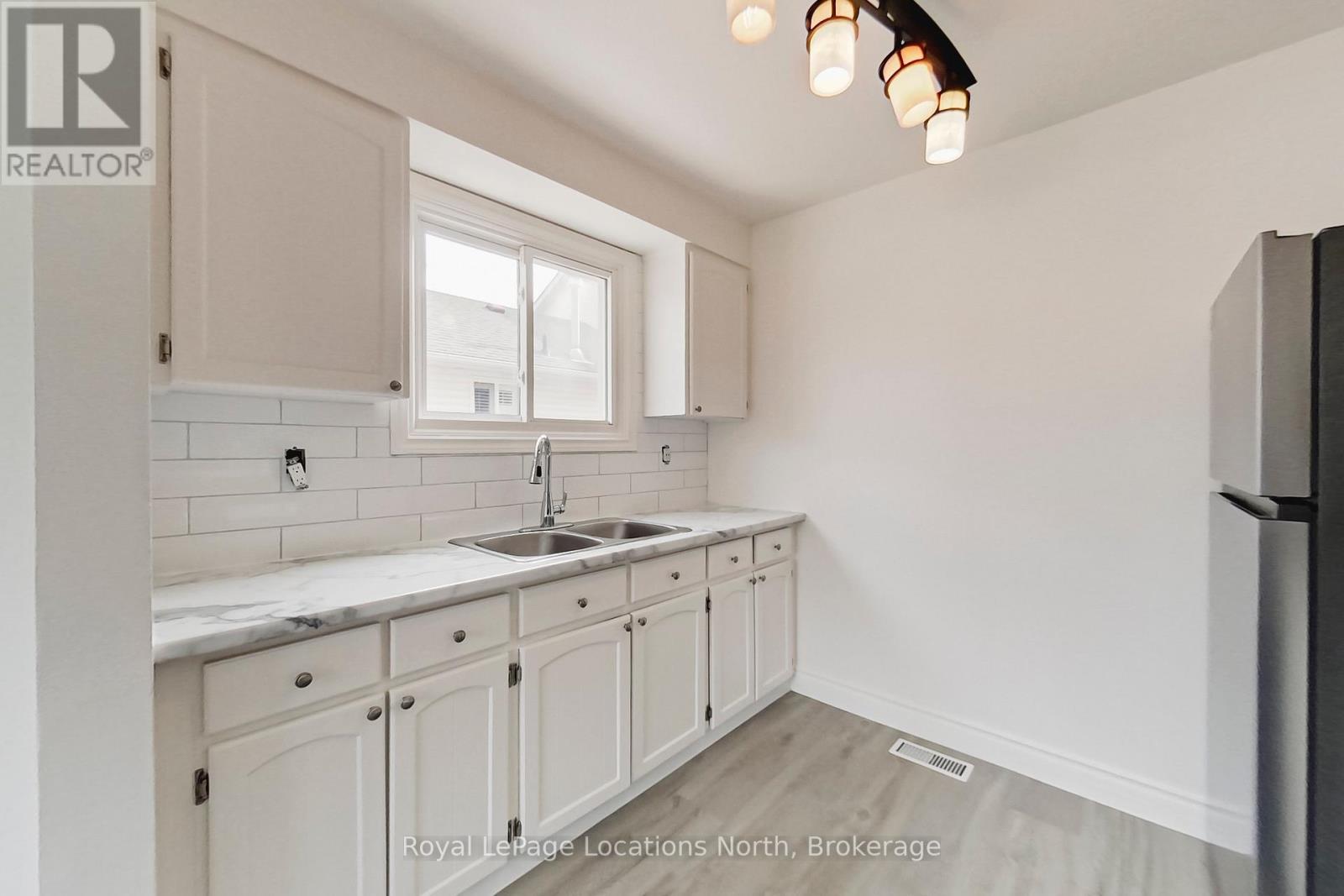 420 Sixth Street, Collingwood photo 6