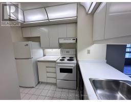 3107 - 736 Bay Street, Toronto, ON M5G1N6 Photo 6