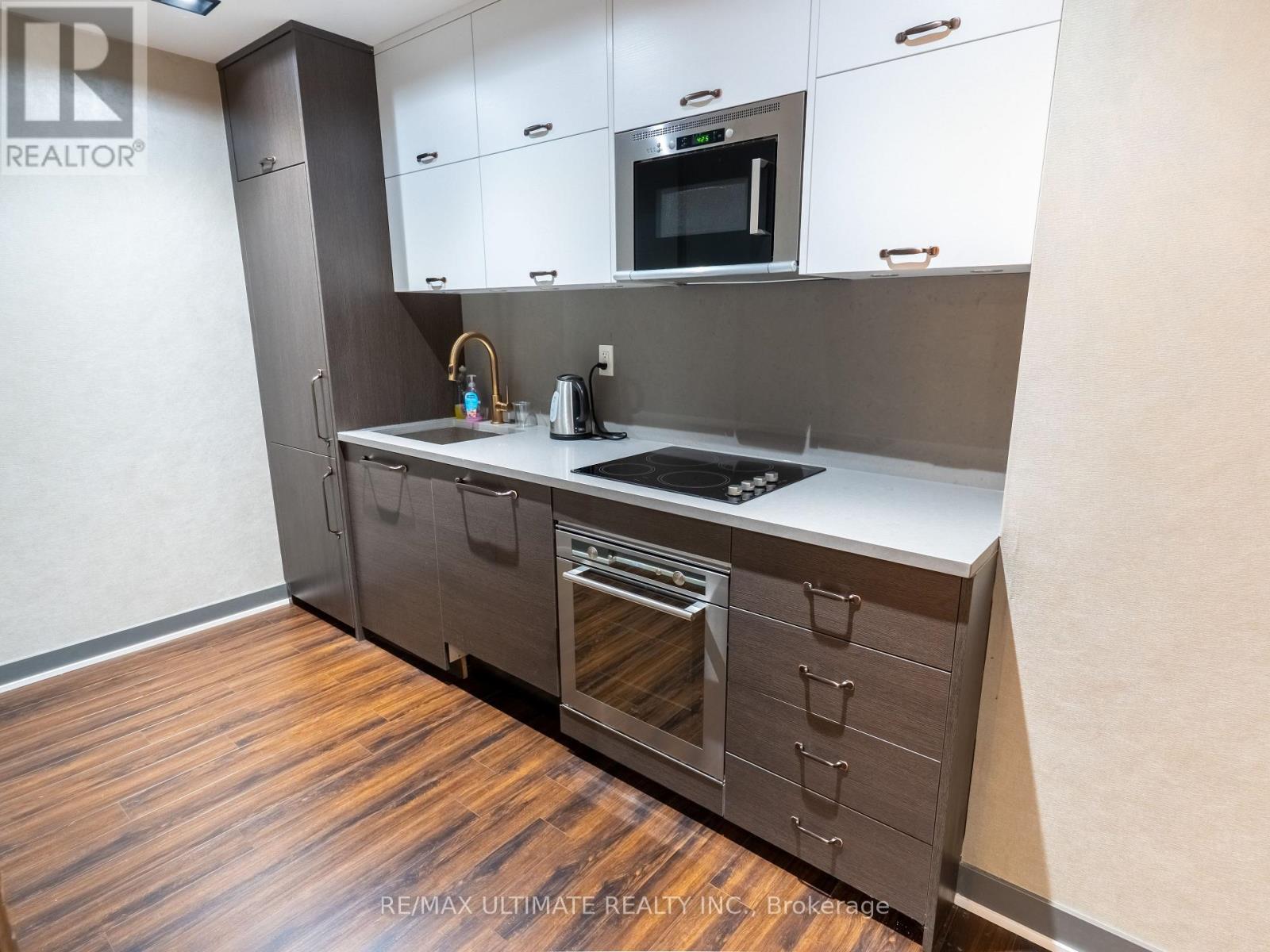 203- 106 Dovercourt Road, Toronto, ON photo 17