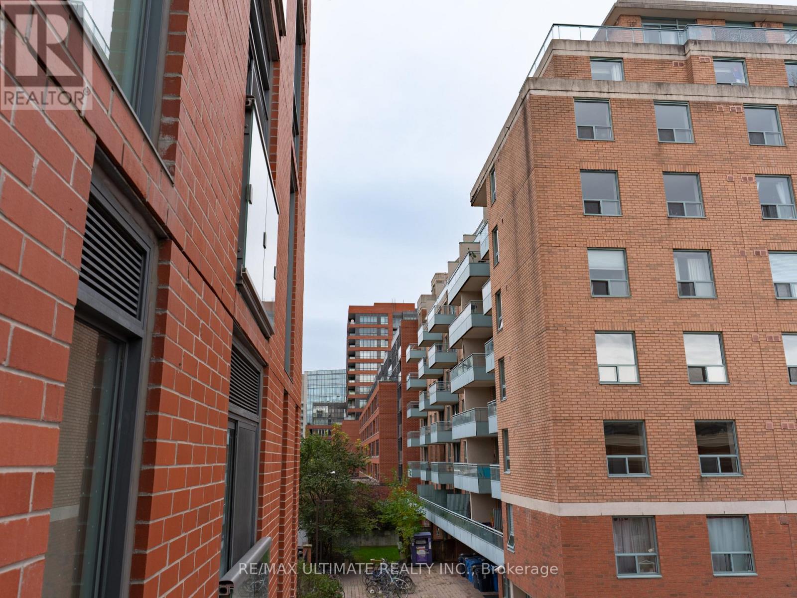 203- 106 Dovercourt Road, Toronto, ON photo 39