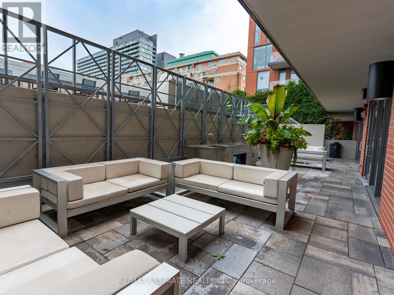 203- 106 Dovercourt Road, Toronto, ON photo 8