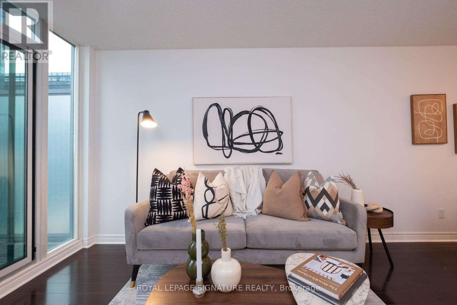 PH03- 30 Grand Trunk Crescent, Toronto, ON photo 14