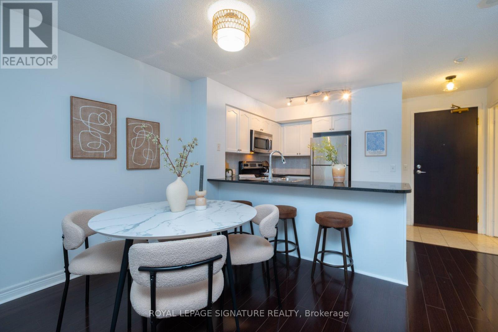 PH03- 30 Grand Trunk Crescent, Toronto, ON photo 7