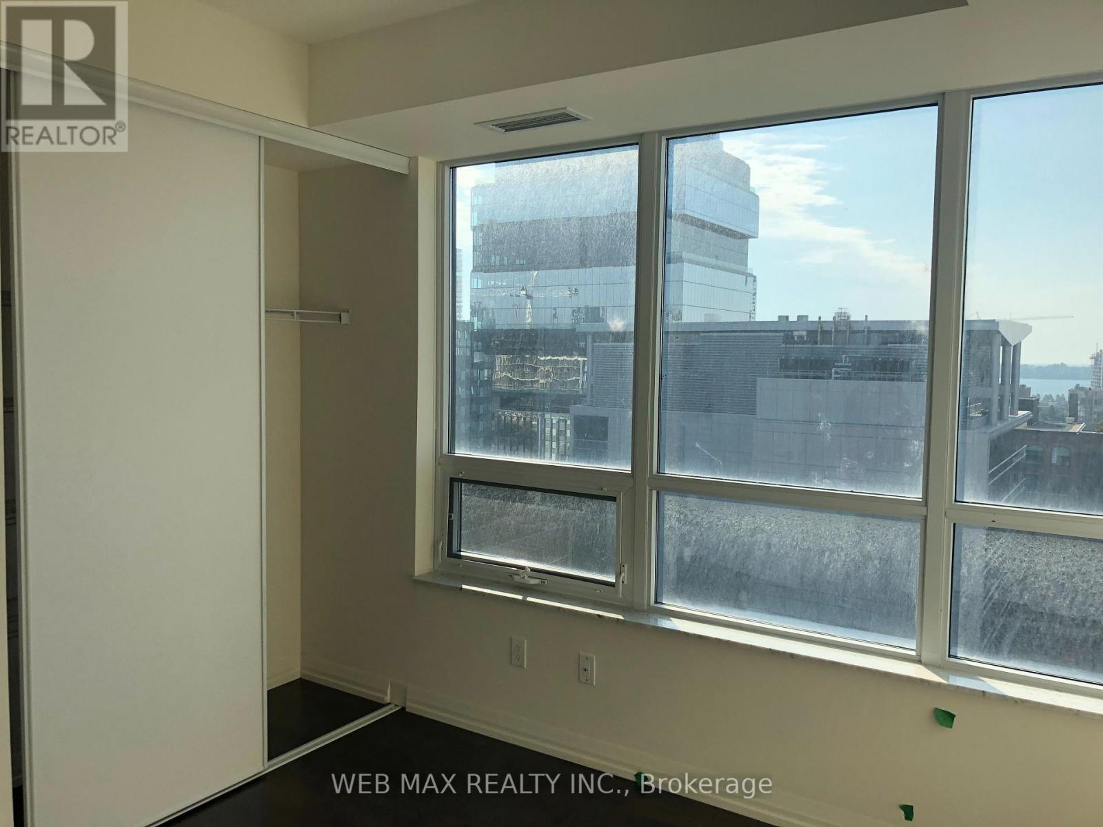 1528- 460 Adelaide Street East, Toronto, ON photo 6