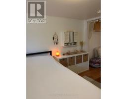 92 Kenilworth Avenue, Toronto, ON M4L3S5 Photo 15