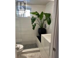 92 Kenilworth Avenue, Toronto, ON M4L3S5 Photo 17