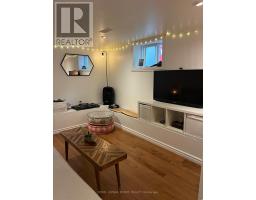 92 Kenilworth Avenue, Toronto, ON M4L3S5 Photo 7