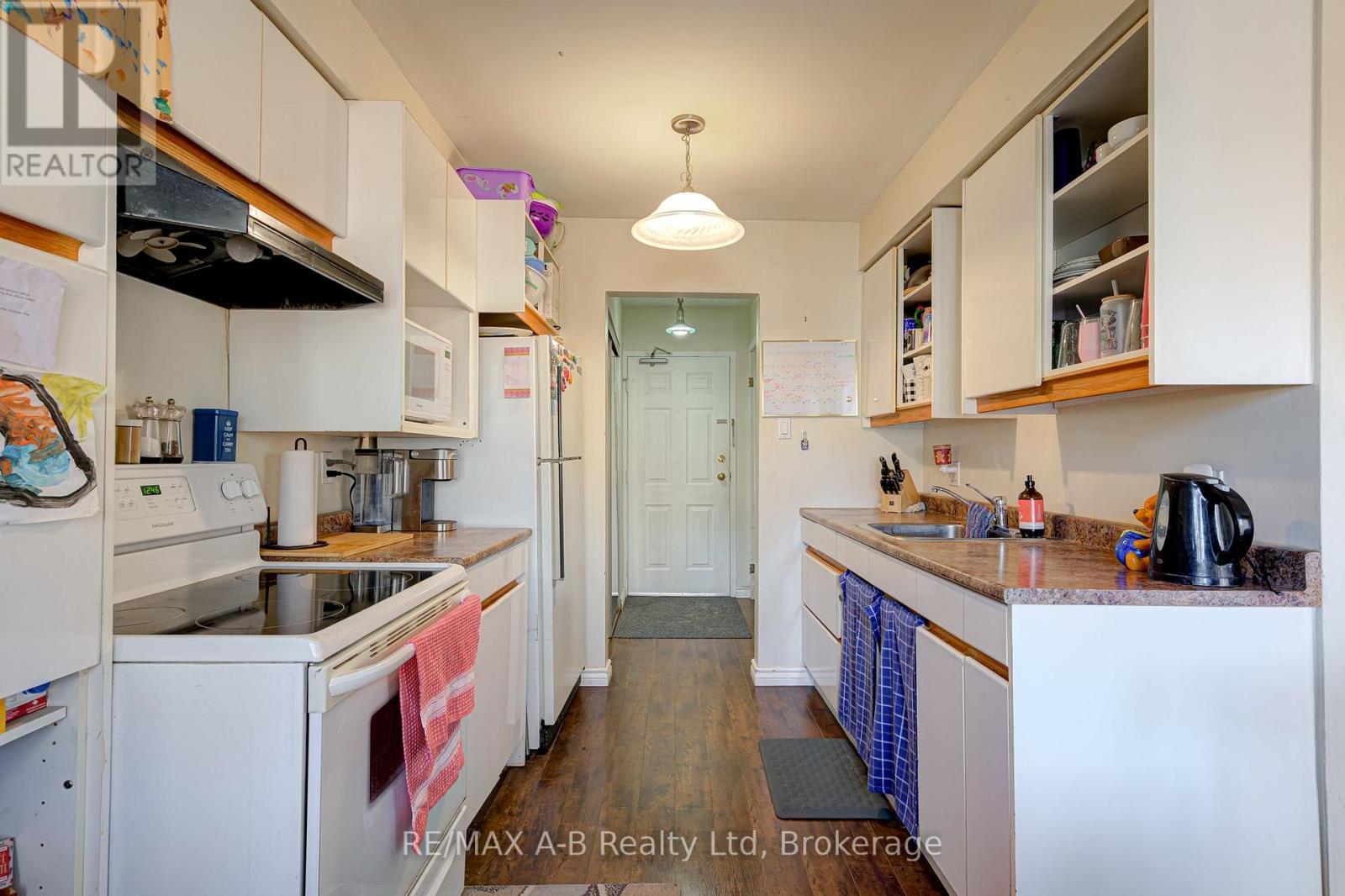 7 - 300 TRAYNOR AVENUE, Kitchener — photo 10