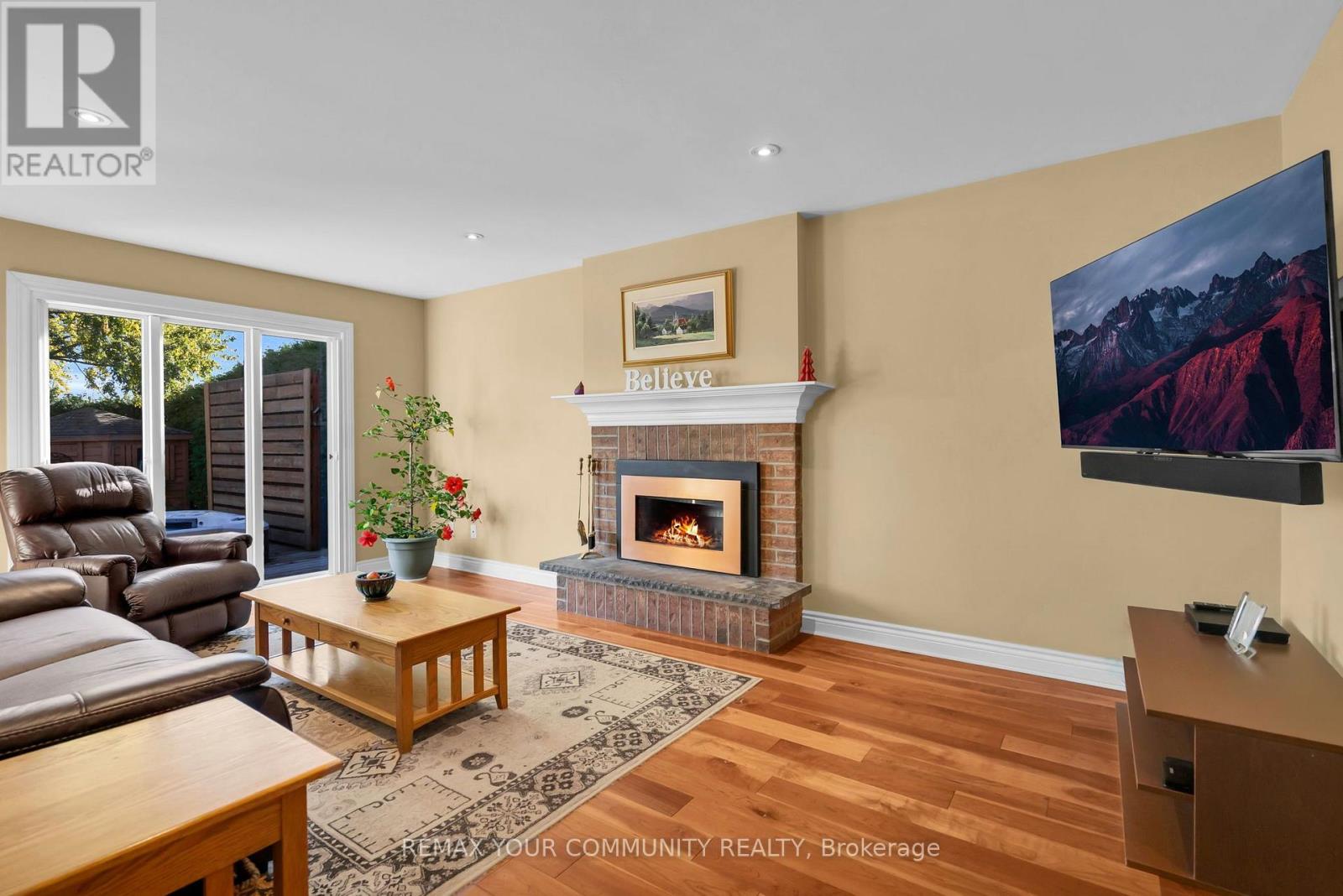 331 John Bowser Crescent, Newmarket, ON photo 23