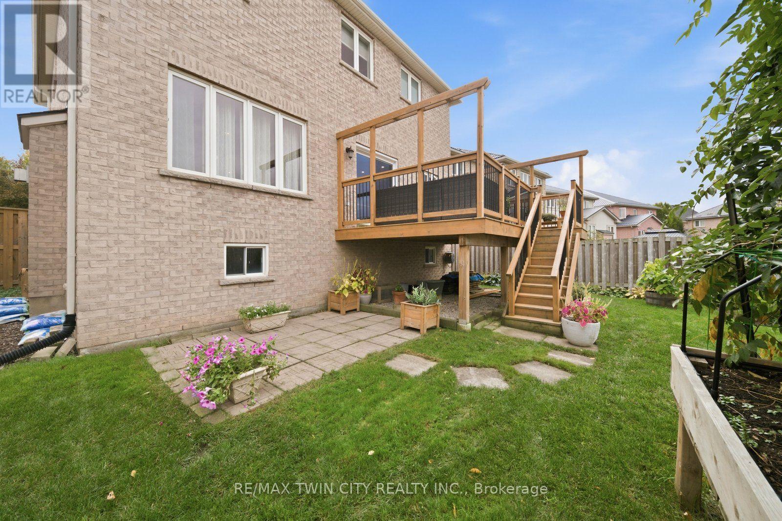 42 Stephenson Road, Brantford, ON photo 32