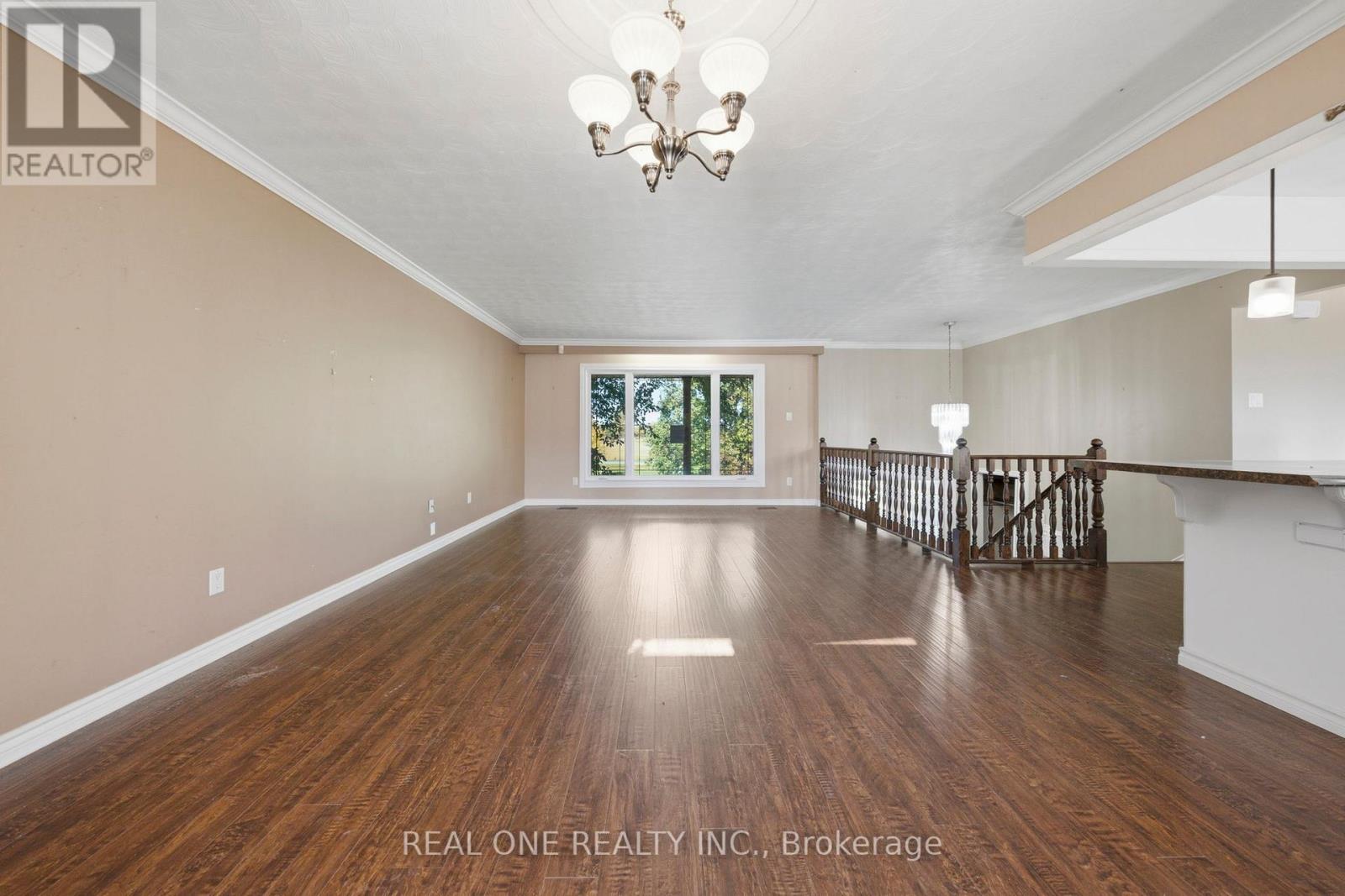 1069 Bird Road, Haldimand, ON photo 15