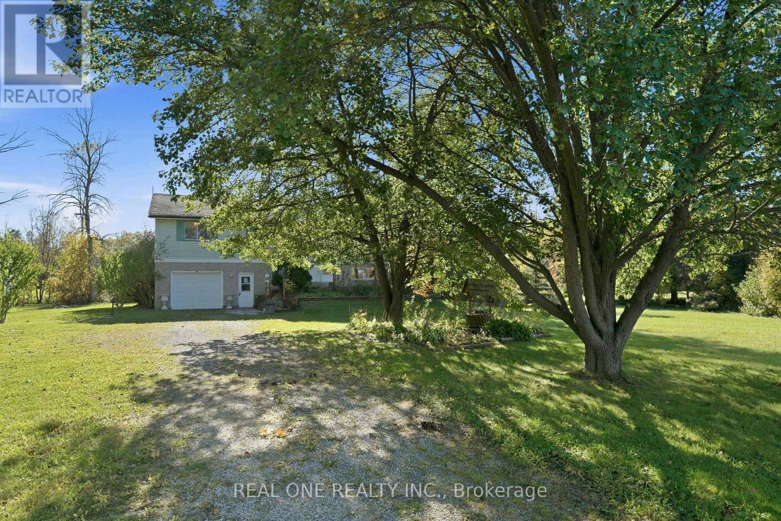 1069 Bird Road, Haldimand, ON photo 3