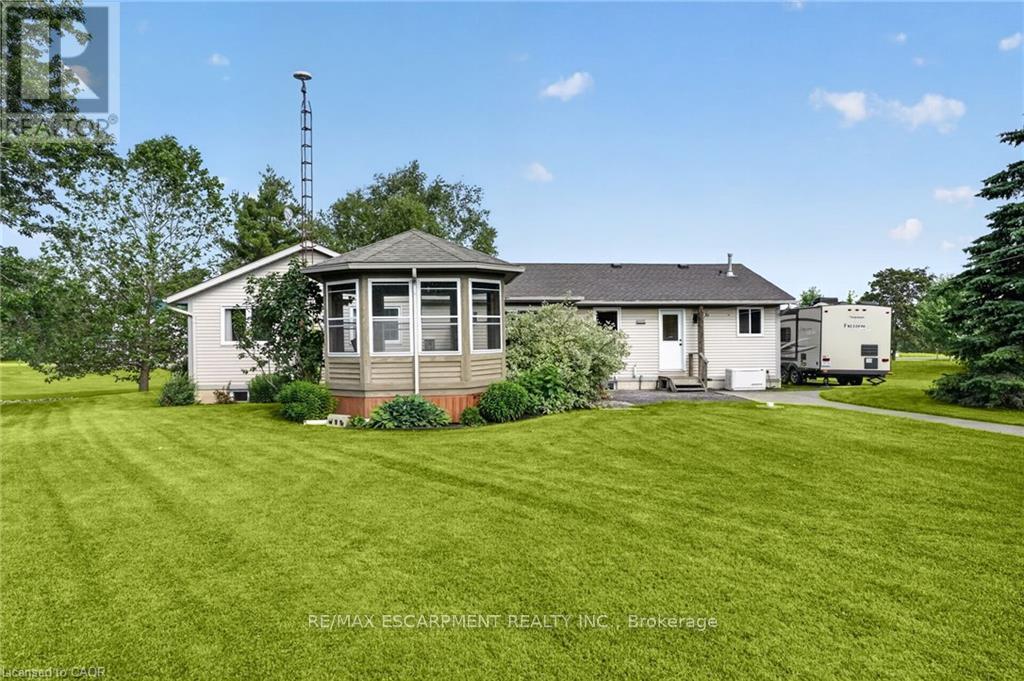 952 Robinson Road, Haldimand, ON photo 43
