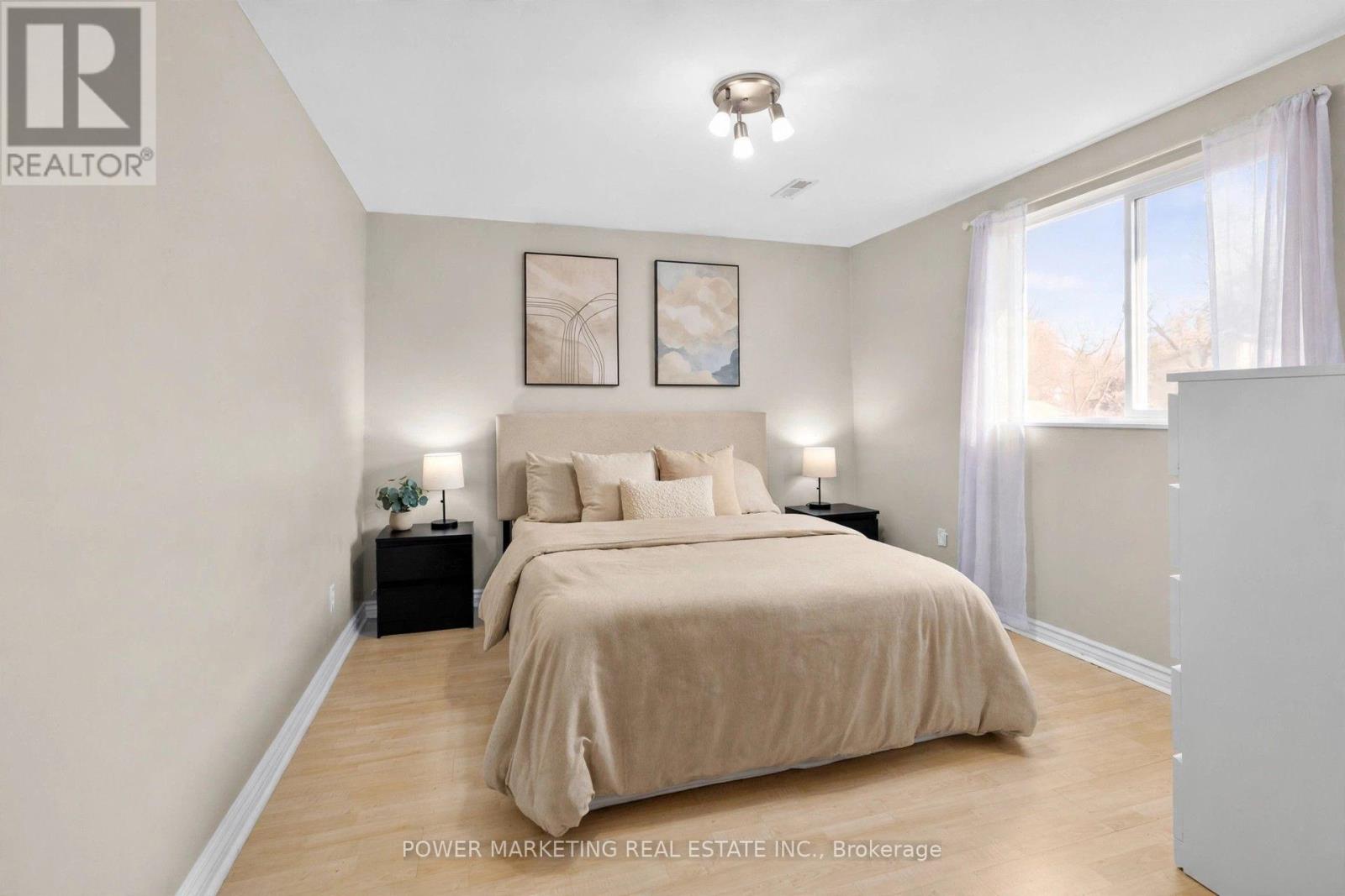 2213 FILLMORE CRESCENT - 13