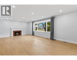 70 Woodland Drive, photo 6