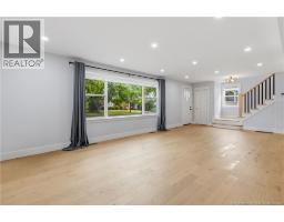 70 Woodland Drive, photo 7