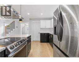 70 Woodland Drive, photo 15