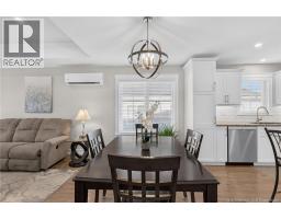 15 Rosenburg Street, photo 13
