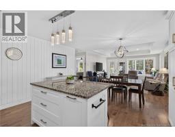 15 Rosenburg Street, photo 10
