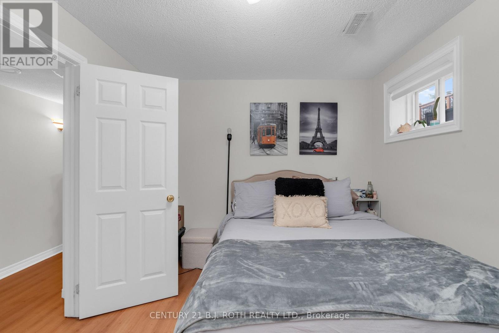 237 Pringle Drive, Barrie photo 33