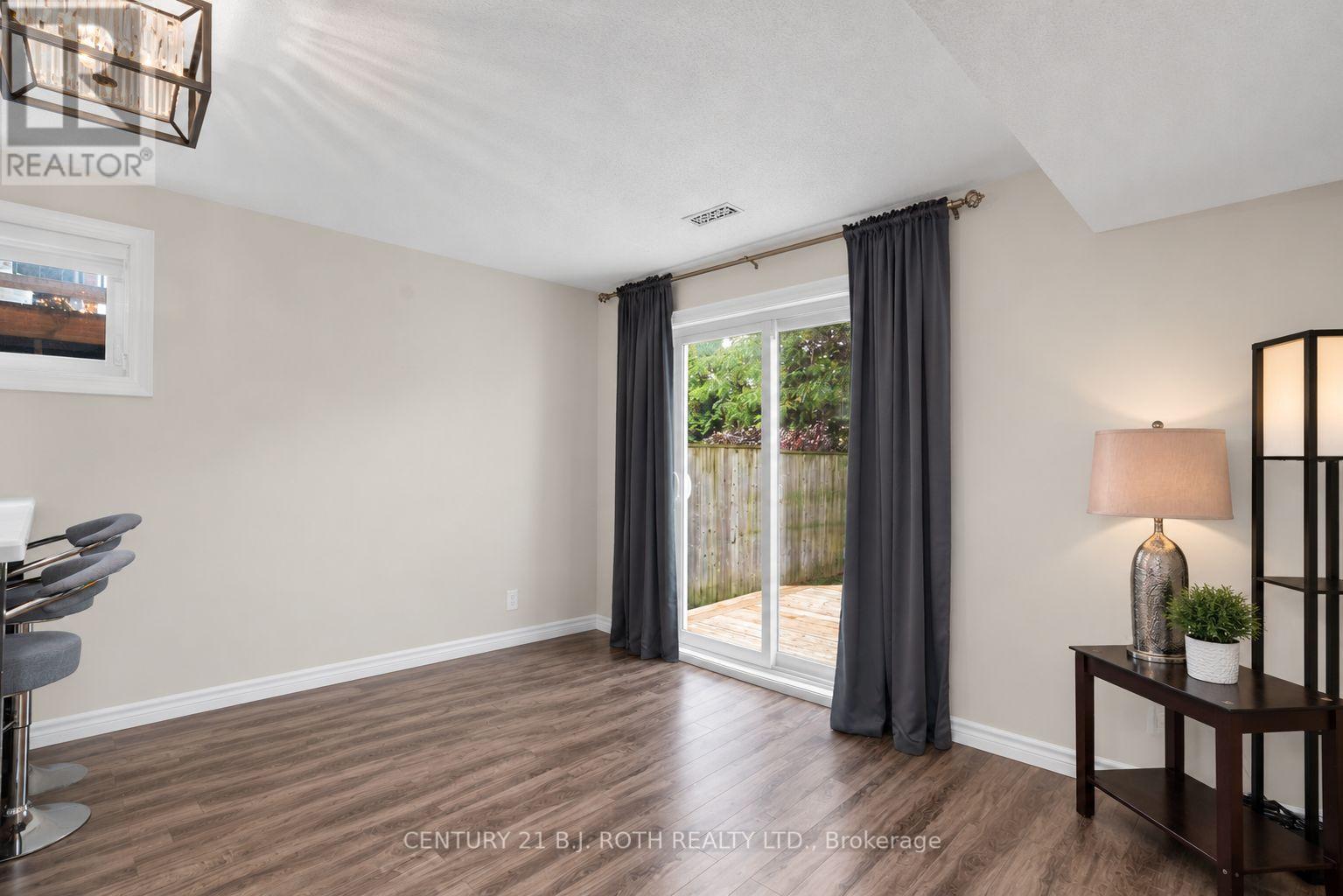 237 Pringle Drive, Barrie photo 27