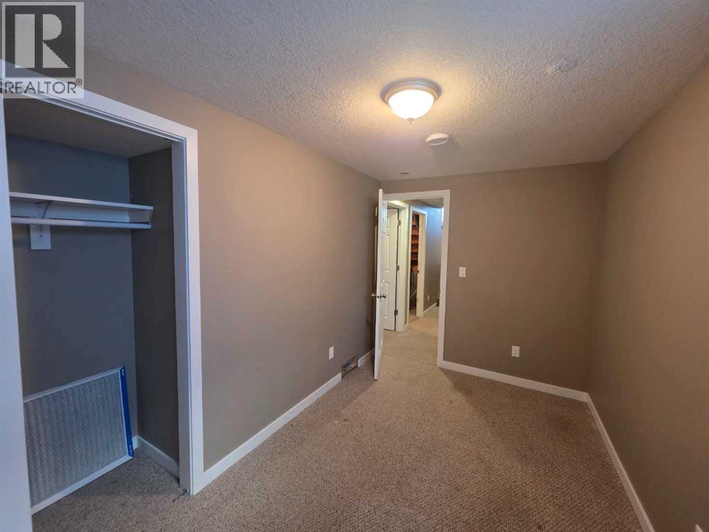 36 Castleglen Way NE, Calgary — photo 29