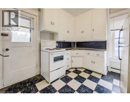 698 King Street W, Kitchener, ON N2G1E2 Photo 28