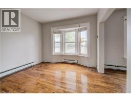 698 King Street W, Kitchener, ON N2G1E2 Photo 23