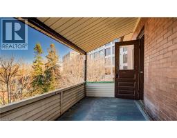 698 King Street W, Kitchener, ON N2G1E2 Photo 31