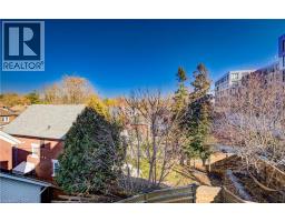 698 King Street W, Kitchener, ON N2G1E2 Photo 39
