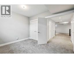 406 33 Avenue Nw, Calgary, AB T2K0B4 Photo 43