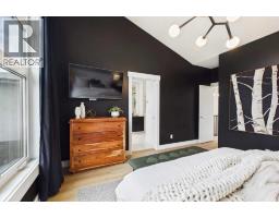 406 33 Avenue Nw, Calgary, AB T2K0B4 Photo 27