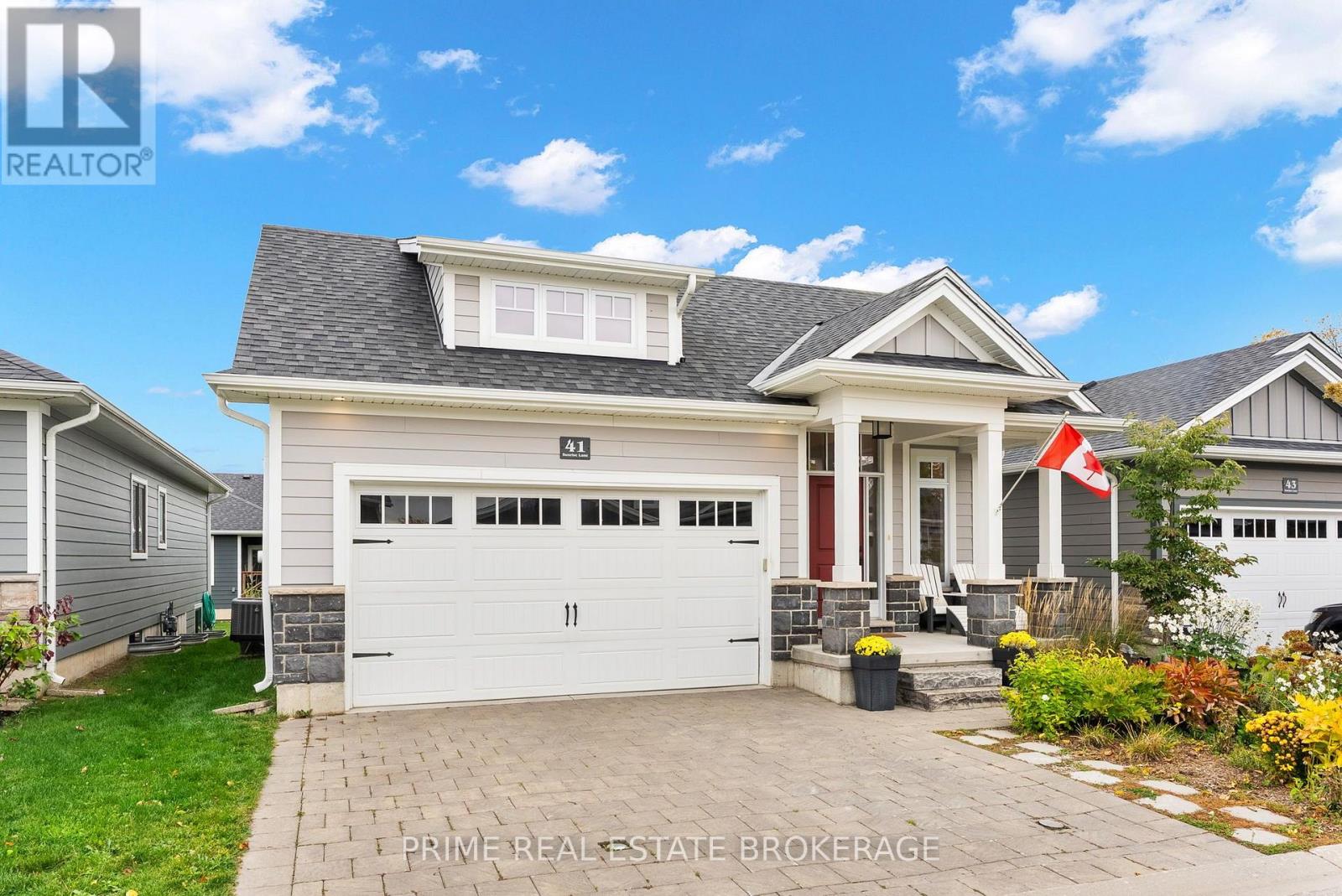 41 SUNRISE LANE, Lambton Shores (Grand Bend) — photo 2