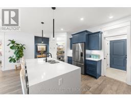 41 Sunrise Lane, Lambton Shores, ON N0M1T0 Photo 12