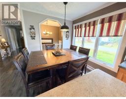 14 Earle Drive thumbnail 10