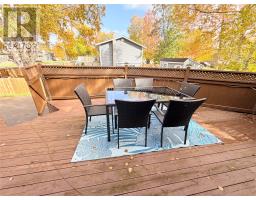 14 Earle Drive thumbnail 11