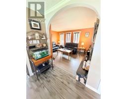 14 Earle Drive thumbnail 12