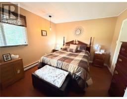 14 Earle Drive thumbnail 17