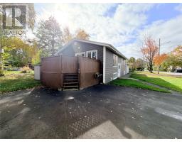 14 Earle Drive thumbnail 2