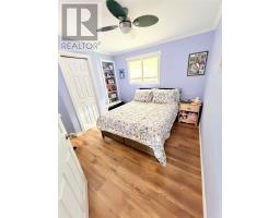 14 Earle Drive thumbnail 20