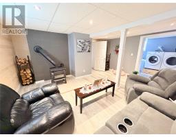 14 Earle Drive thumbnail 27
