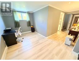 14 Earle Drive thumbnail 41