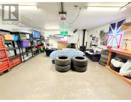 14 Earle Drive thumbnail 43