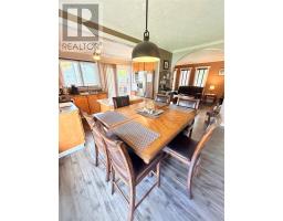 14 Earle Drive thumbnail 8