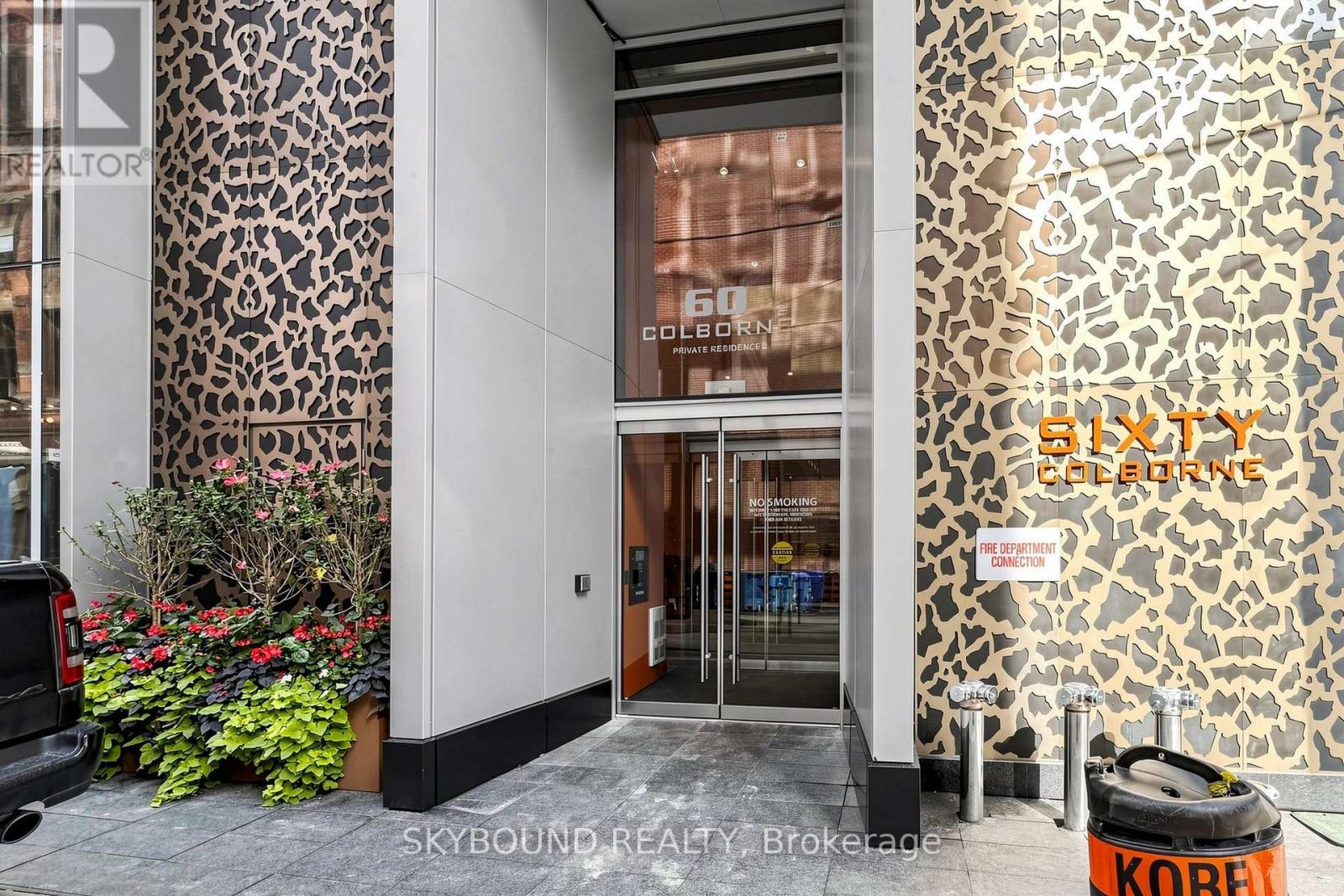 907- 60 Colborne Street, Toronto, ON photo 3