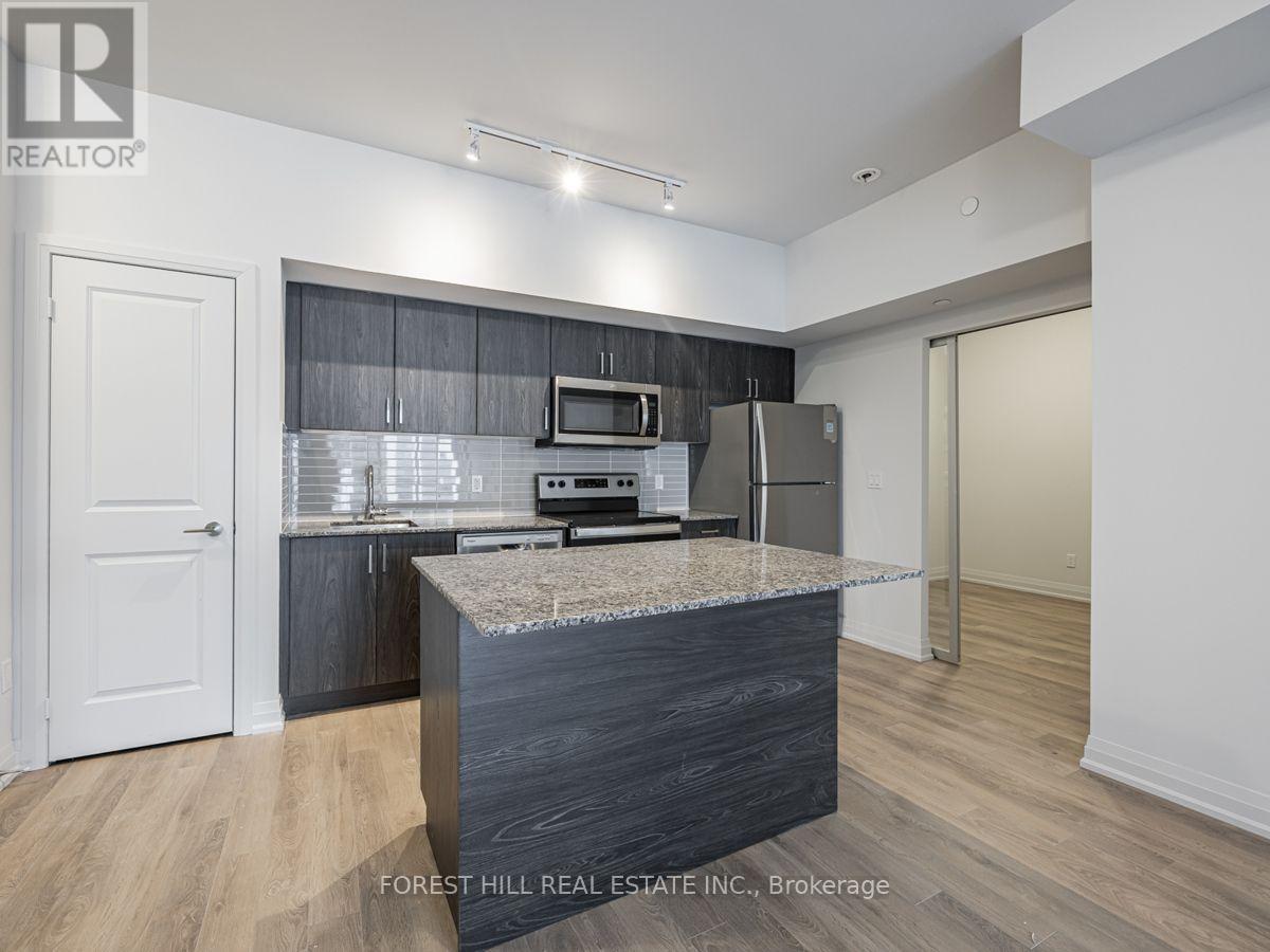 401- 10 Meadowglen Place, Toronto, ON photo 4