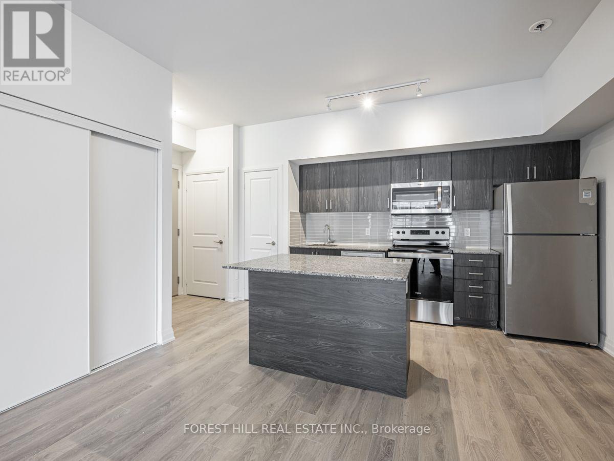 401- 10 Meadowglen Place, Toronto, ON photo 6