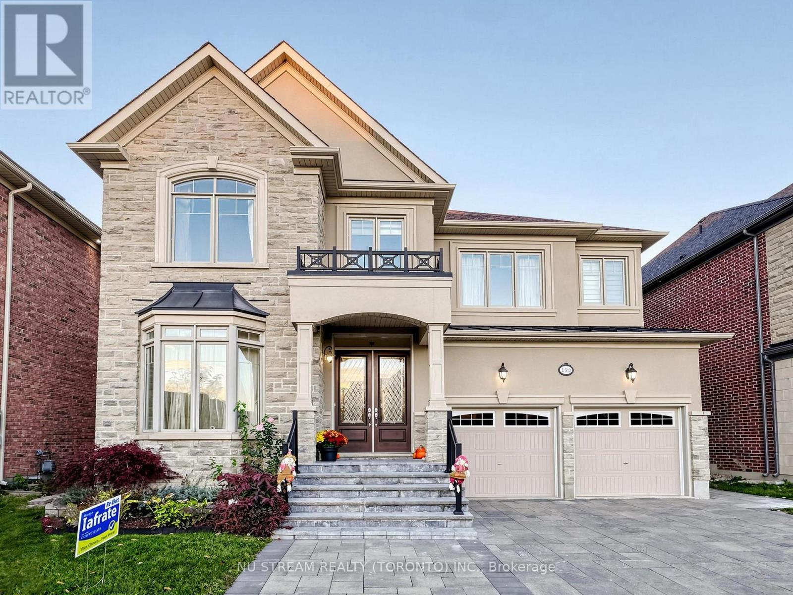 175 Timber Creek Boulevard, Vaughan, ON photo 2
